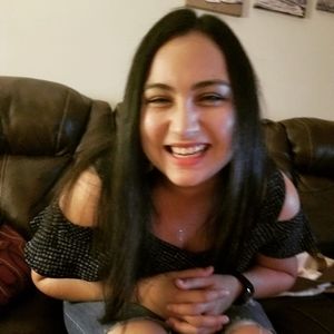 Meet your Posher, Sharina